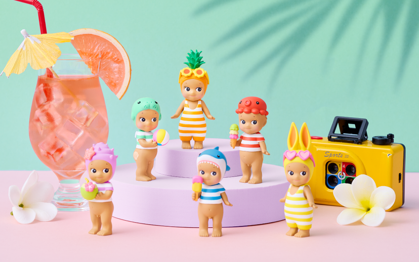 Summer Vacation: Sun-Kissed Style - SOLD OUT Q8